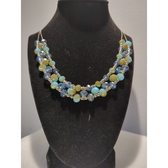 Charming Charlie Shades of Blue Faceted Beads - Picture 5 of 8